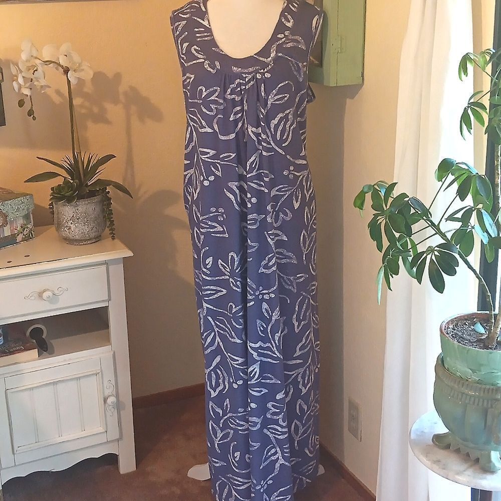 Dreams Co . Cotton Blend  Maxi MuuMuu Dress. Lounge. Beachy.